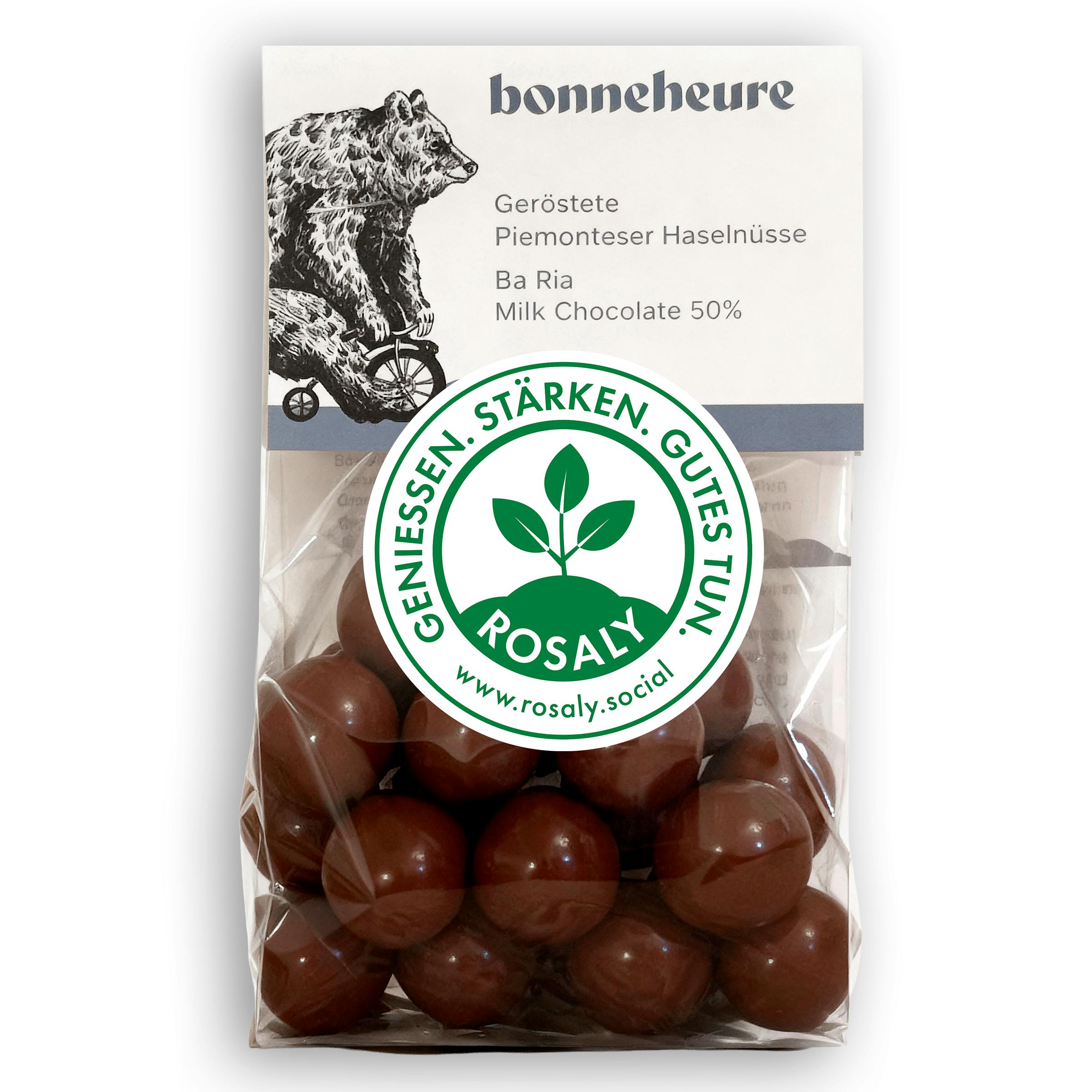 Rosaly Schokolade | geröstete Piemonteser Haselnüsse mit BA Ria Milk Chocolate